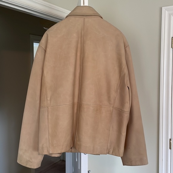 Leather jacket - Picture 3 of 4